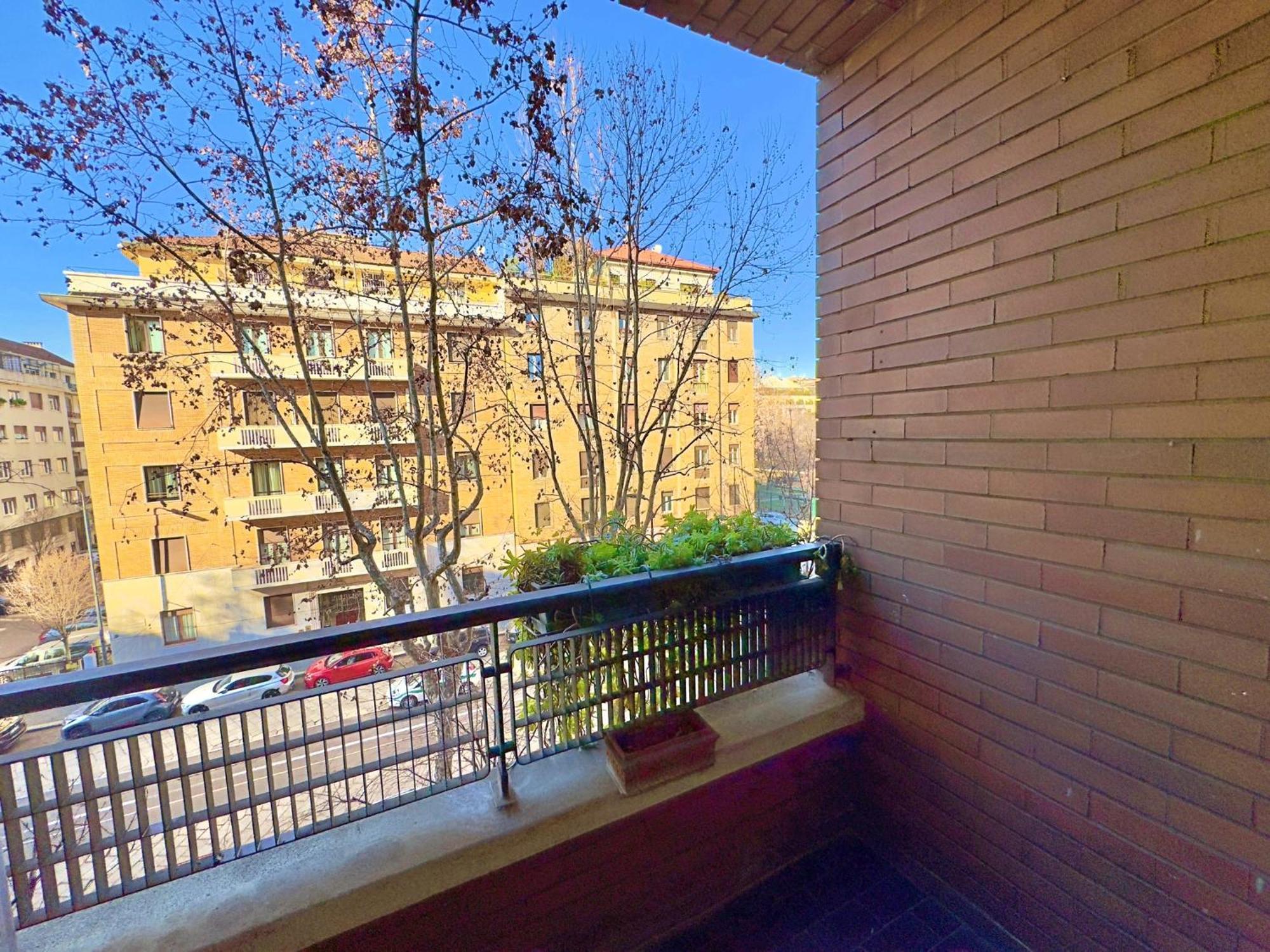 Appartme Guest House Doria 17 Milan Exterior photo